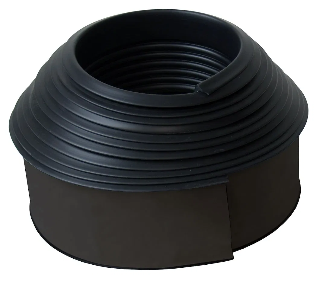 21-109 – PACER PERF Bed Side Rail Protector, Covers Inside And Top Of Rail Without Stake Hole Pockets Ribbed Black Vi...